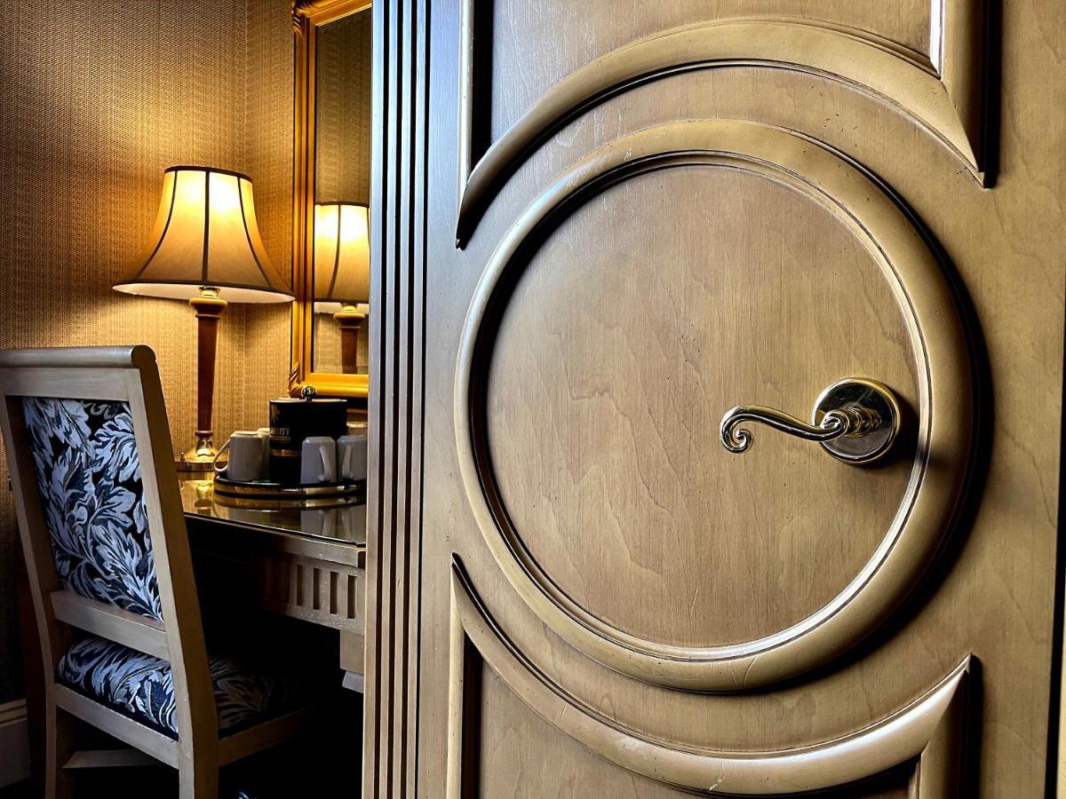 Celebrity Hotel デッドウッド エクステリア 写真